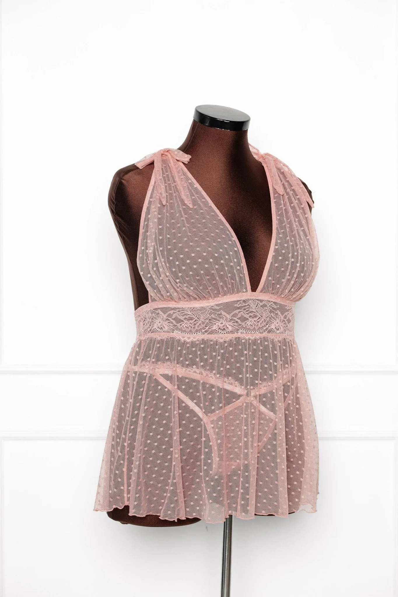Lacy Cutout Thong - Blush