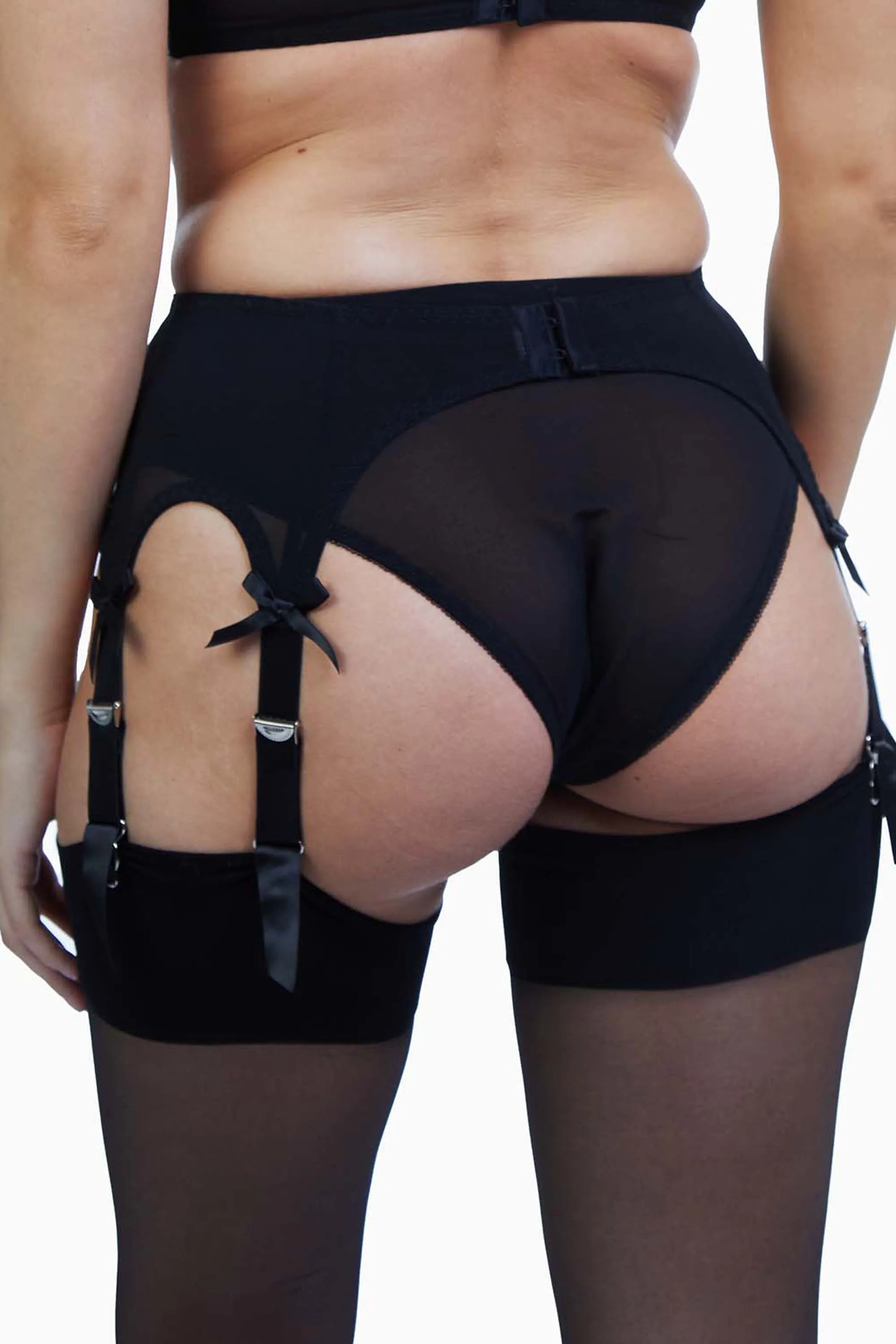 Lilac Classic 6 Strap Suspender Belt