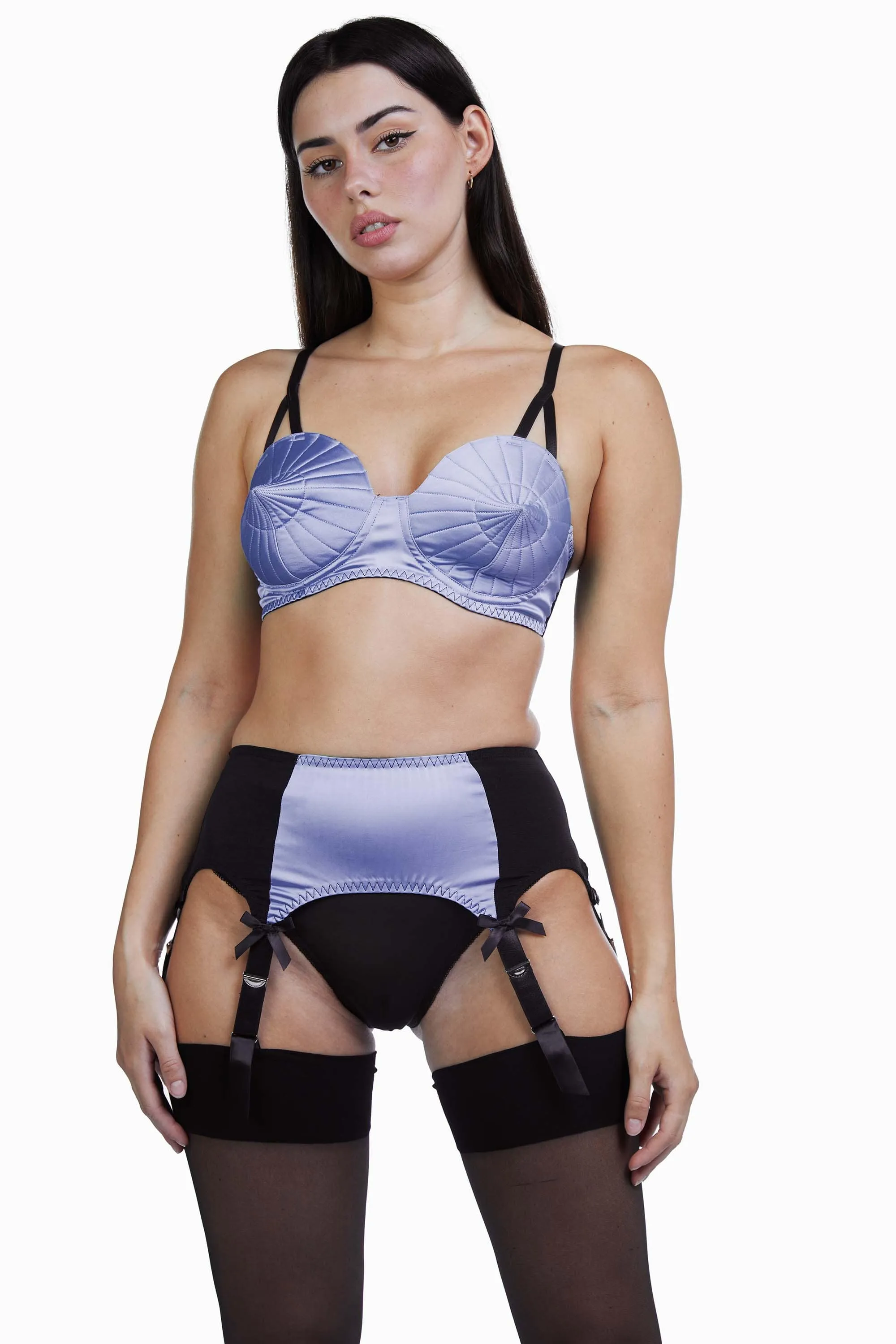 Lilac Classic 6 Strap Suspender Belt